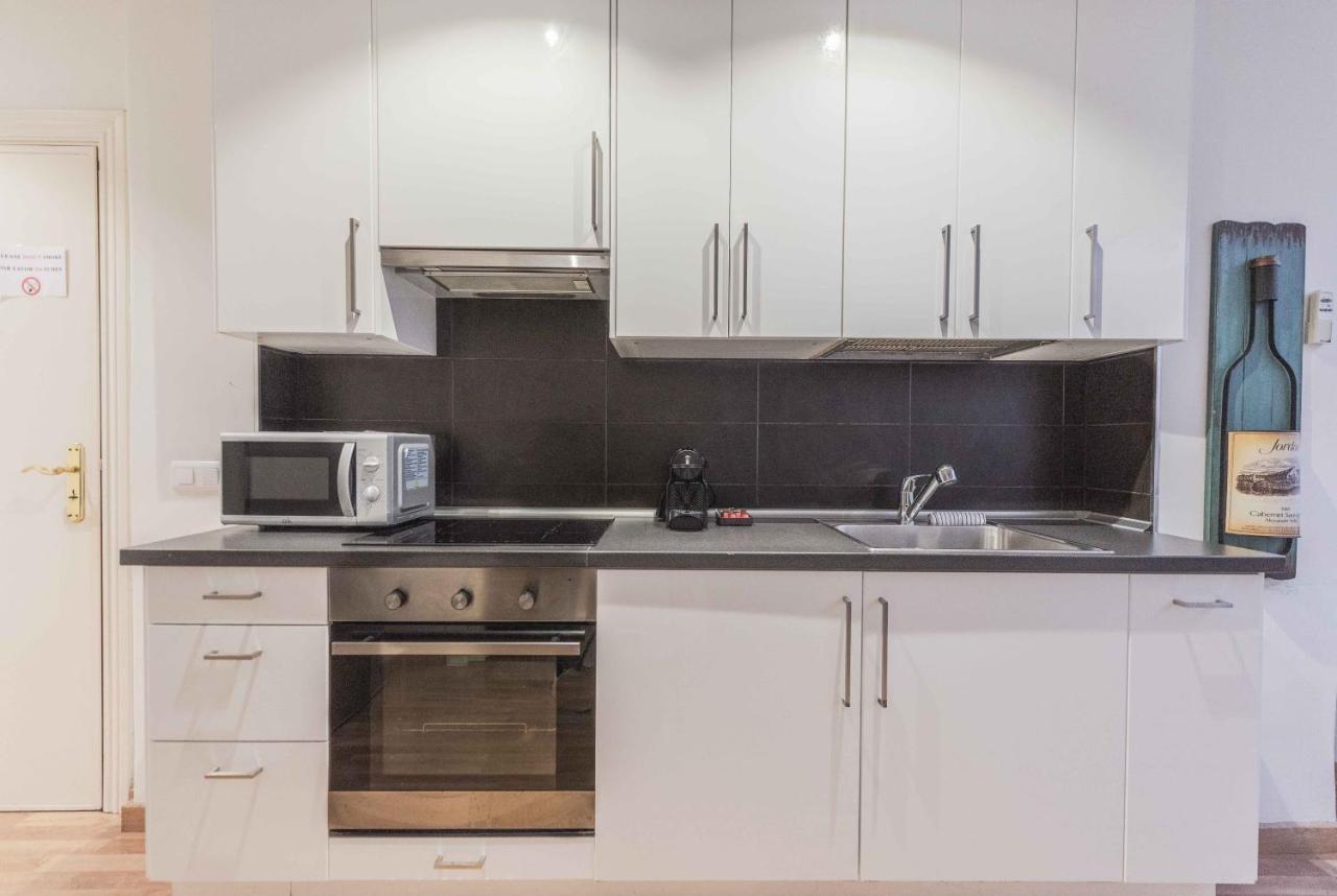 Apartament Modern Gem In Heart Of Malaga, Near Sights Rems Zewnętrze zdjęcie