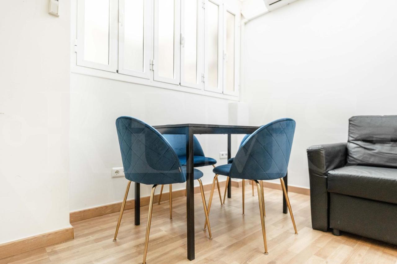 Apartament Modern Gem In Heart Of Malaga, Near Sights Rems Zewnętrze zdjęcie