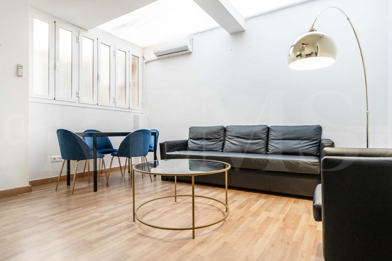 Apartament Modern Gem In Heart Of Malaga, Near Sights Rems Zewnętrze zdjęcie